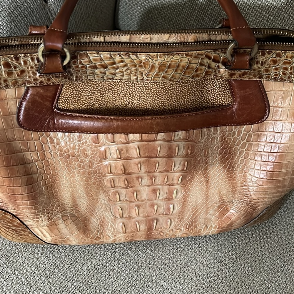 Sunday $85 - Brahmin RARE Tan Croc-Embossed/Brown Straps Women's Bag/Shoulder - Picture 4 of 14